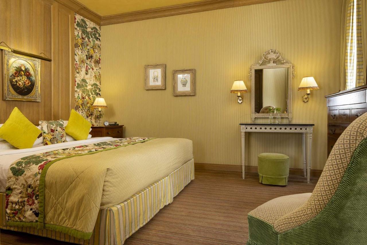 Chambiges Elysees 4*