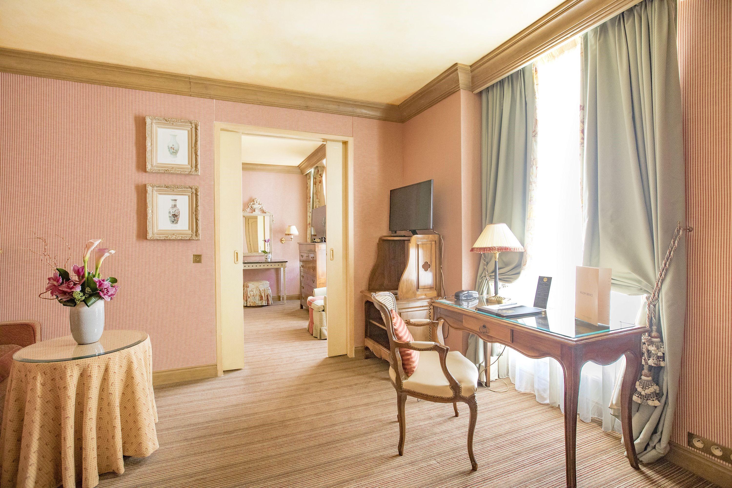 Chambiges Elysees 4* Paris