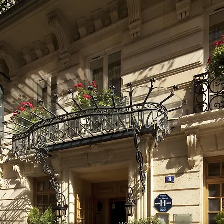 Chambiges Elysees Hotel 4*