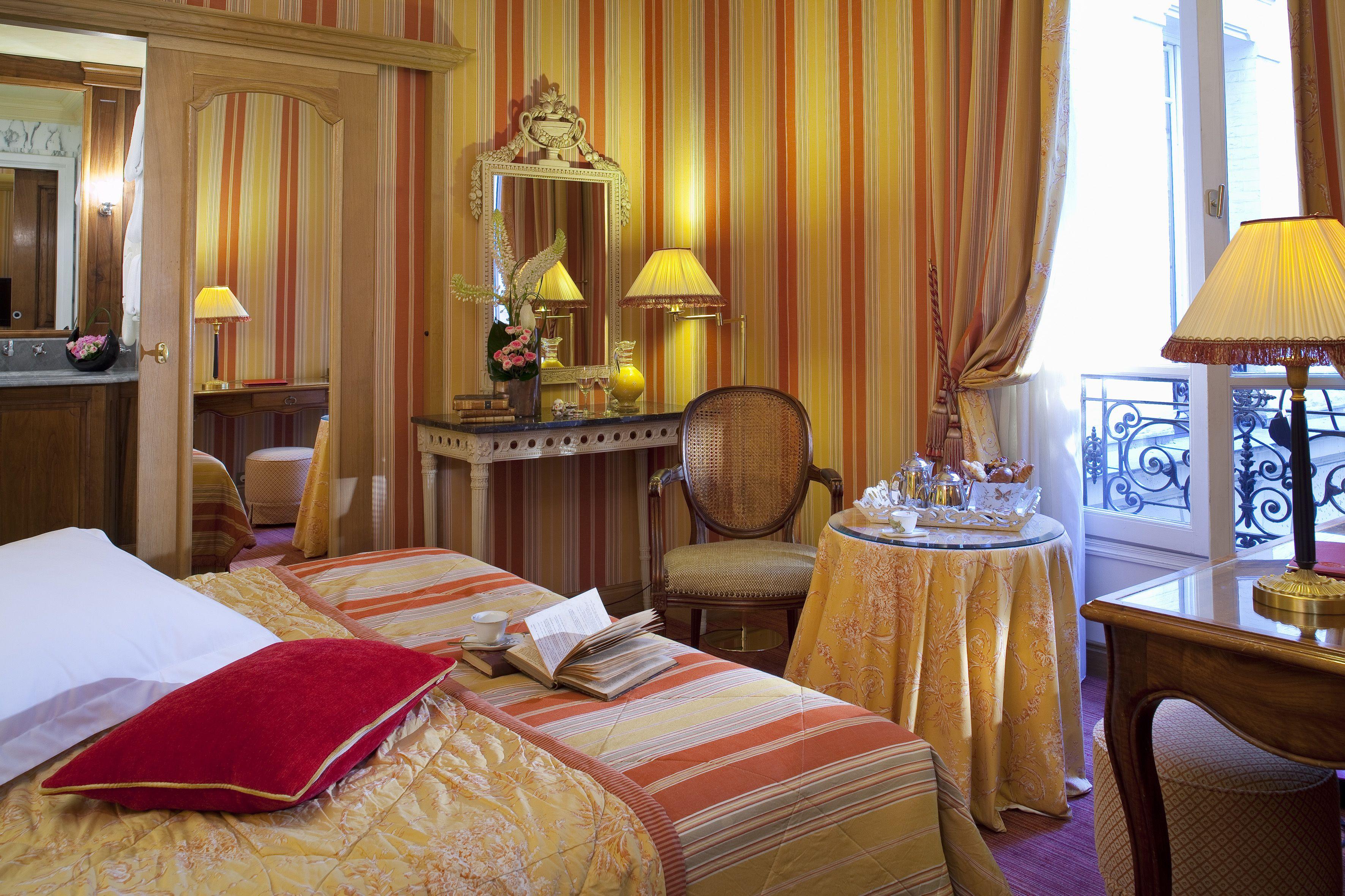 Chambiges Elysées Hotel