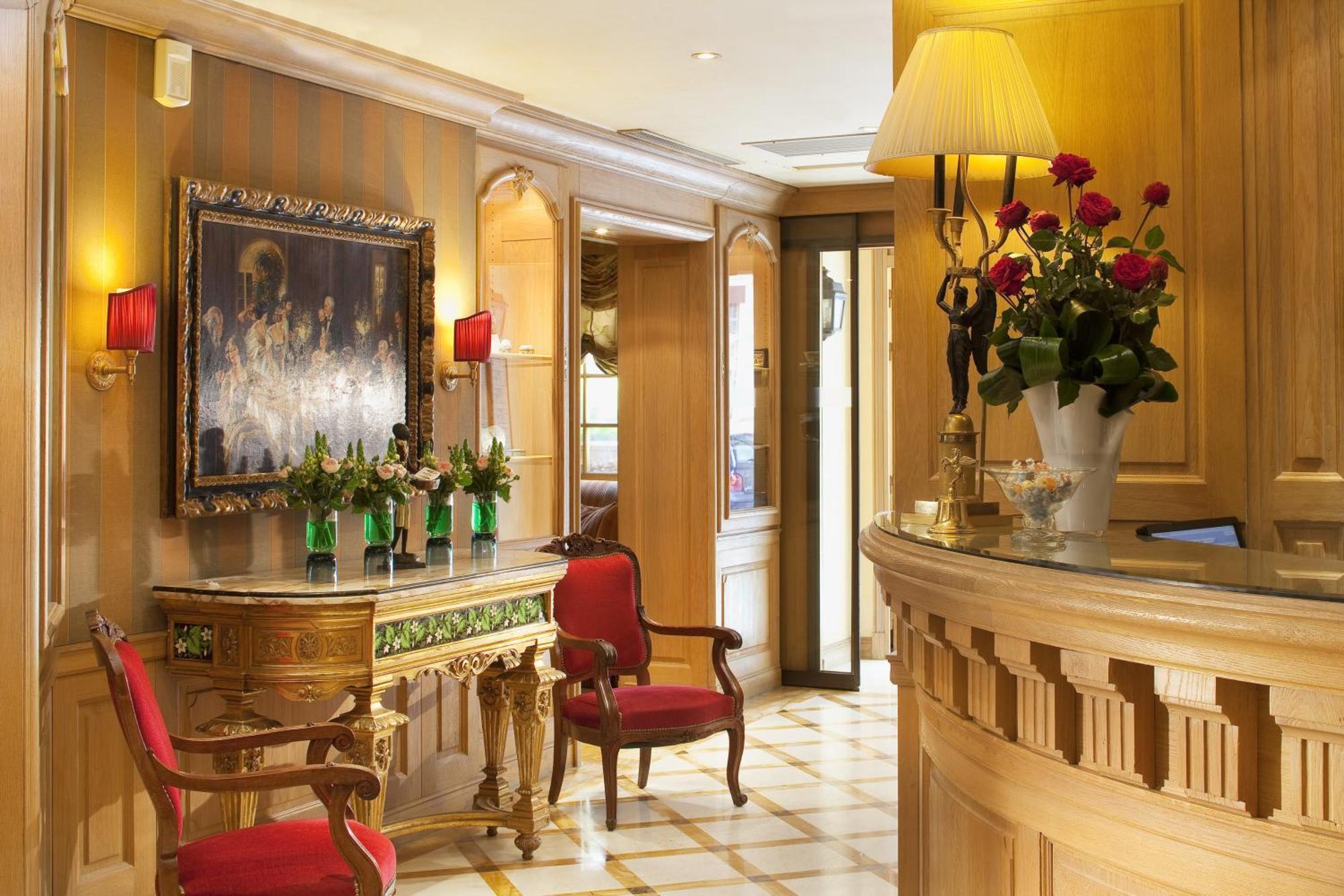 Chambiges Elysées Hotel 4*